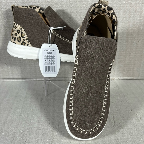 Hey Dude NEW Women's Denny Crafted Leopard Slip-on Boots SZ 10 - Picture 3 of 9